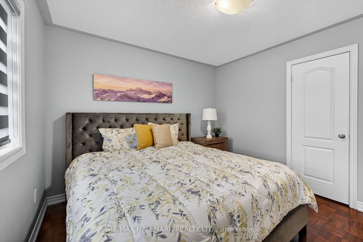 Photo 30 at 77 Maurier Boulevard, Patterson, Vaughan