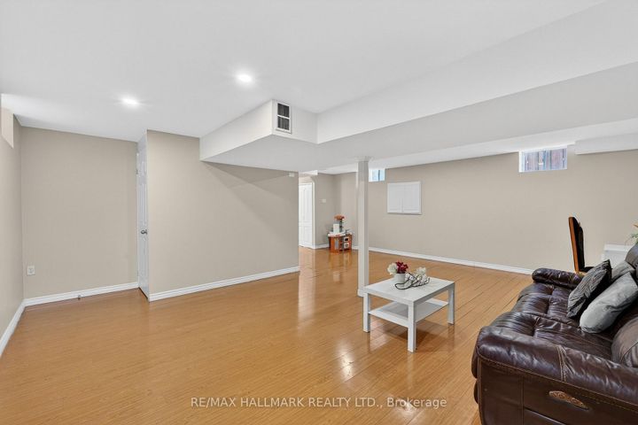 Photo 38 at 77 Maurier Boulevard, Patterson, Vaughan