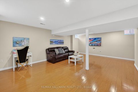 Photo 35 at 77 Maurier Boulevard, Patterson, Vaughan