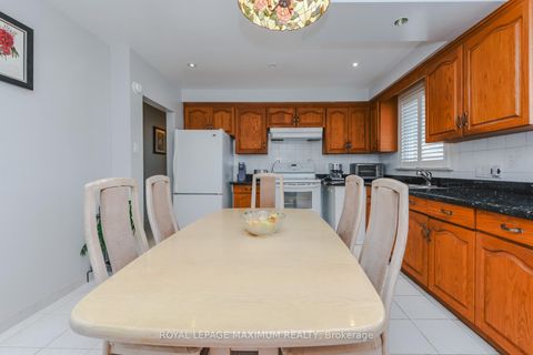 Photo 22 at 47 Fallingdale Crescent, York University Heights, Toronto