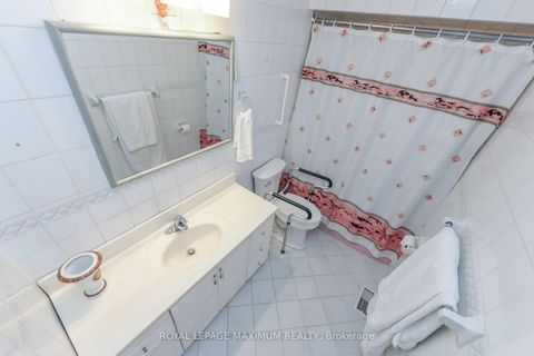 Photo 34 at 47 Fallingdale Crescent, York University Heights, Toronto