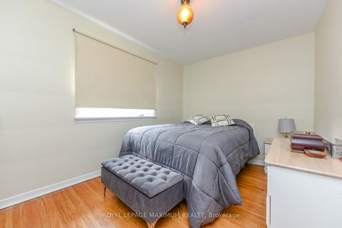 Photo 39 at 47 Fallingdale Crescent, York University Heights, Toronto