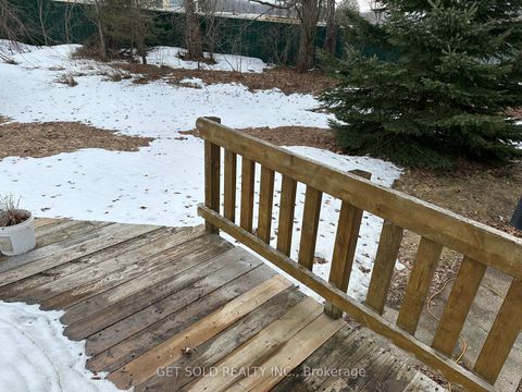 Photo 10 at 780 Essa Road E, 400 West, Barrie