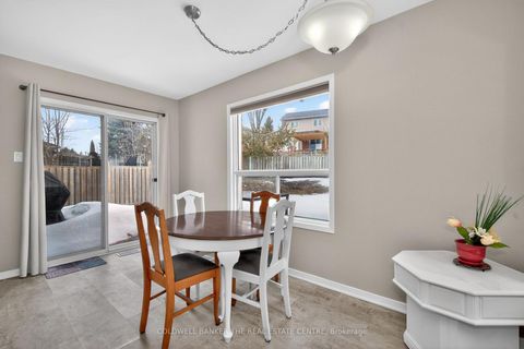 Photo 5 at 1 Mcdougall Drive, West Bayfield, Barrie