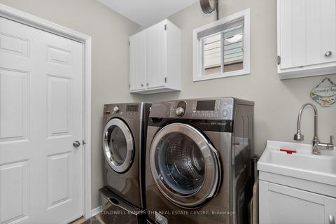 Photo 12 at 1 Mcdougall Drive, West Bayfield, Barrie