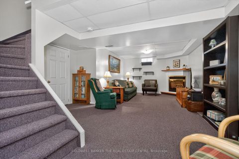 Photo 19 at 1 Mcdougall Drive, West Bayfield, Barrie