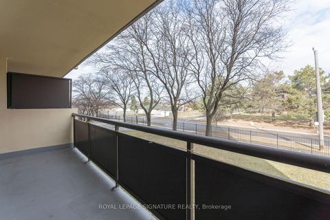 Photo 24 at 209 - 5 Frith Road, Jane Heights, Toronto