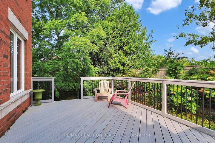 Photo 38 at 86 - 8 Townwood Drive, Jefferson, Richmond Hill