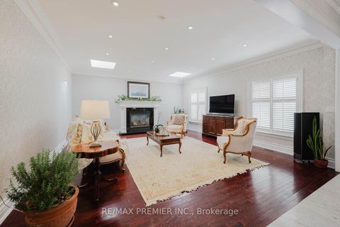 Photo 11 at 85 Gregory Scott Drive, Islington Woods, Vaughan