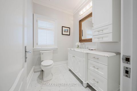 Photo 13 at 85 Gregory Scott Drive, Islington Woods, Vaughan