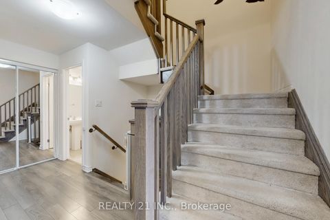 Photo 23 at 427 - 2789 Eglinton Ave East Avenue, Eglinton East, Toronto