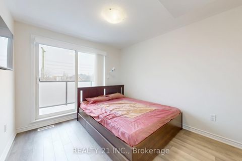 Photo 26 at 427 - 2789 Eglinton Ave East Avenue, Eglinton East, Toronto