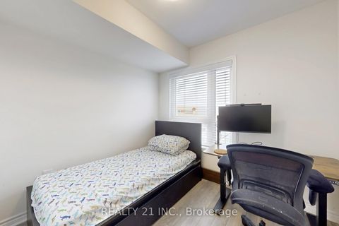 Photo 33 at 427 - 2789 Eglinton Ave East Avenue, Eglinton East, Toronto