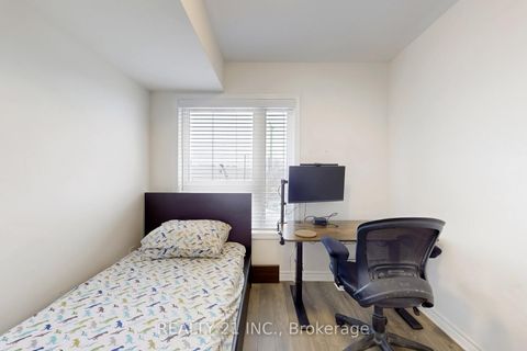 Photo 34 at 427 - 2789 Eglinton Ave East Avenue, Eglinton East, Toronto