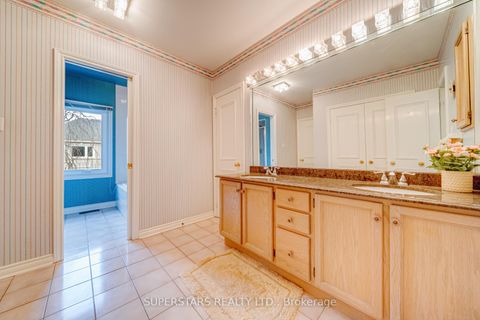 Photo 26 at 28 Edmund Crescent, Bayview Hill, Richmond Hill