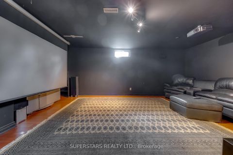 Photo 33 at 28 Edmund Crescent, Bayview Hill, Richmond Hill