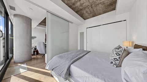 Photo 12 at 1313 - 111 Bathurst Street, Waterfront Communities C1, Toronto