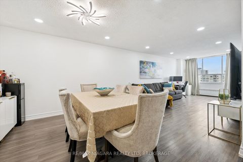 Photo 3 at 2306 - 340 Dixon Road, The Westway, Toronto