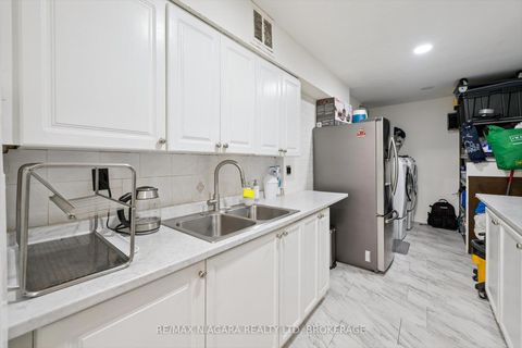 Photo 9 at 2306 - 340 Dixon Road, The Westway, Toronto