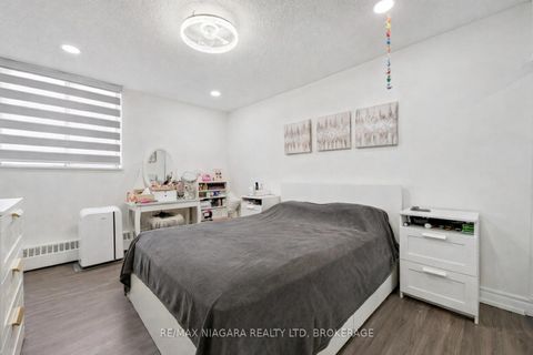 Photo 12 at 2306 - 340 Dixon Road, The Westway, Toronto