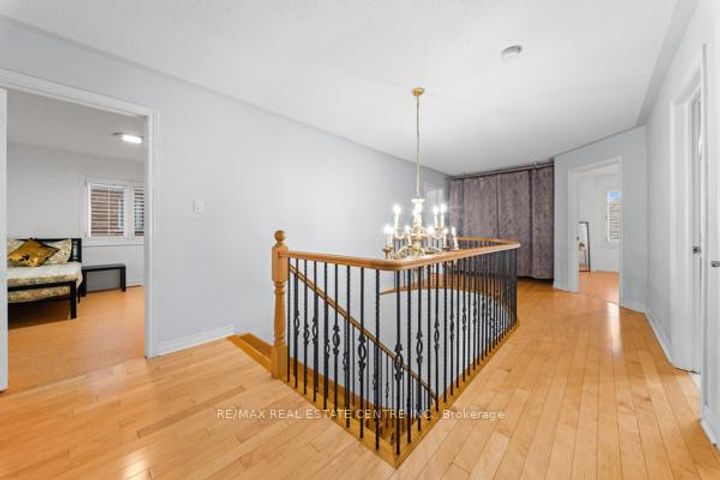 Photo 22 at 51 Good Hope Road, Wellington, Brampton