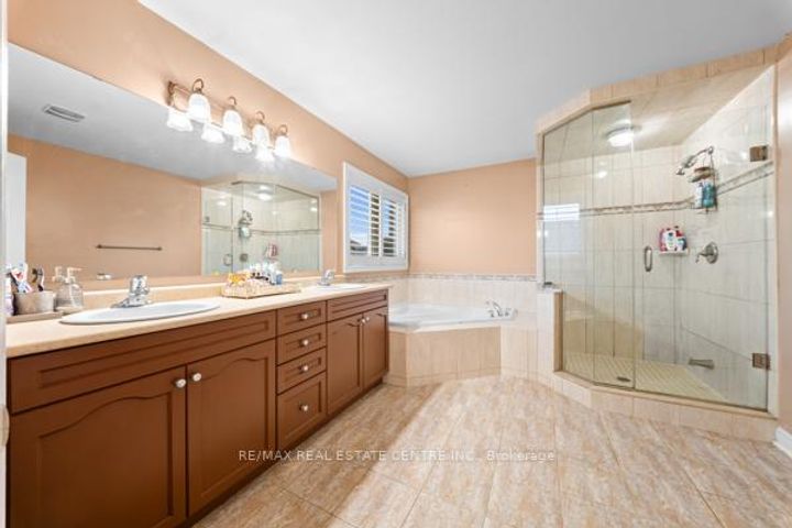 Photo 25 at 51 Good Hope Road, Wellington, Brampton