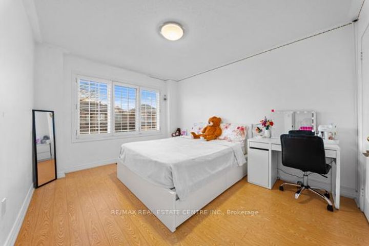 Photo 27 at 51 Good Hope Road, Wellington, Brampton