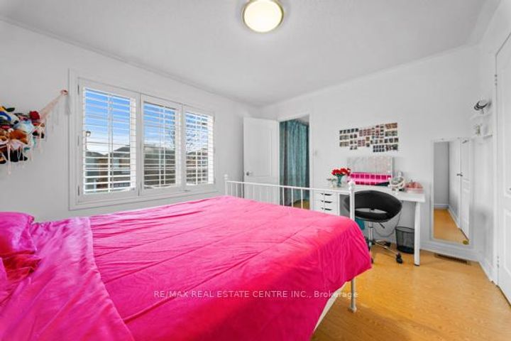 Photo 31 at 51 Good Hope Road, Wellington, Brampton