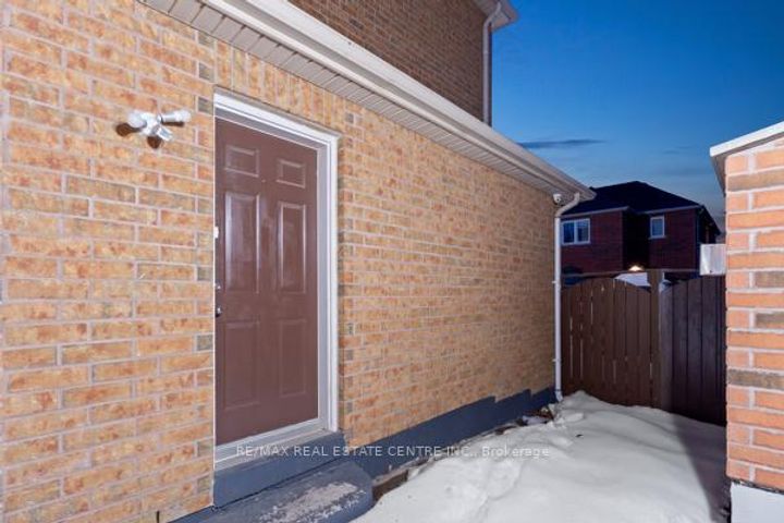 Photo 41 at 51 Good Hope Road, Wellington, Brampton