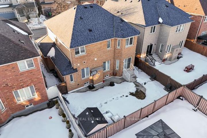 Photo 42 at 51 Good Hope Road, Wellington, Brampton