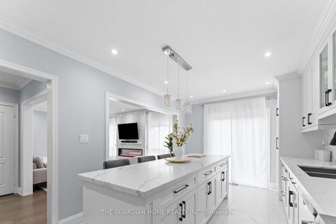 Photo 18 at 73 Crowther Drive, Woodland Hill, Newmarket