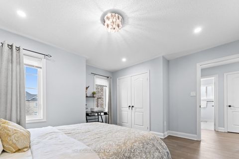 Photo 23 at 73 Crowther Drive, Woodland Hill, Newmarket