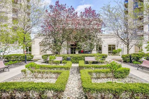 Photo 6 at 431 - 700 Humberwood Boulevard, Clairville, Toronto