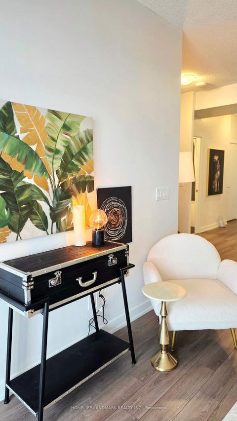 Photo 20 at 1507 - 1603 Eglinton Avenue W, Oakwood Village, Toronto