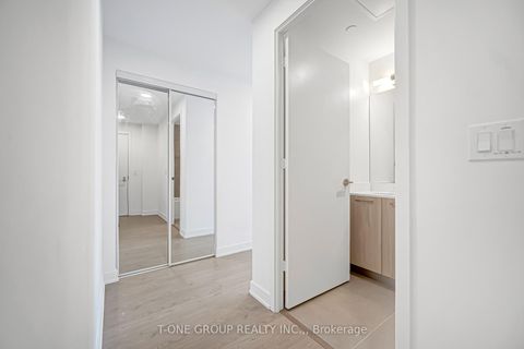 Photo 10 at 2605 - 65 Mutual Street, Yonge Corridor, Toronto