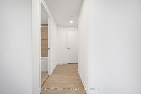 Photo 11 at 2605 - 65 Mutual Street, Yonge Corridor, Toronto