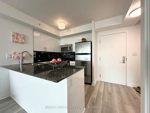 Photo 4 at 305 - 5740 Yonge Street, Newtonbrook West, Toronto