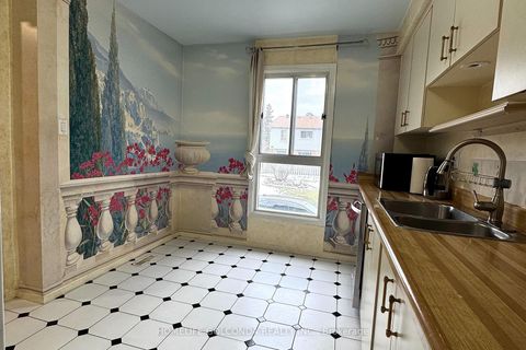 Photo 10 at 134 - 201 Alexmuir Boulevard, Agincourt North, Toronto