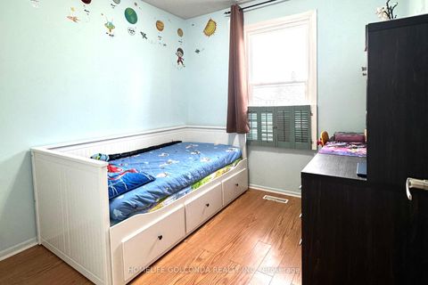 Photo 24 at 134 - 201 Alexmuir Boulevard, Agincourt North, Toronto