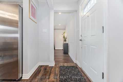 Photo 5 at 15 Kemano Road, Aurora Heights, Aurora