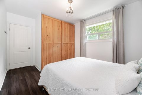 Photo 21 at 15 Kemano Road, Aurora Heights, Aurora