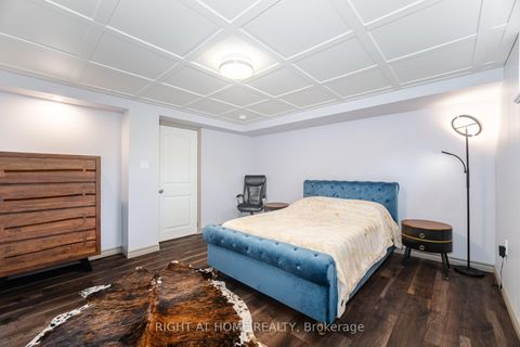 Photo 36 at 15 Kemano Road, Aurora Heights, Aurora