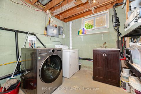 Photo 42 at 15 Kemano Road, Aurora Heights, Aurora