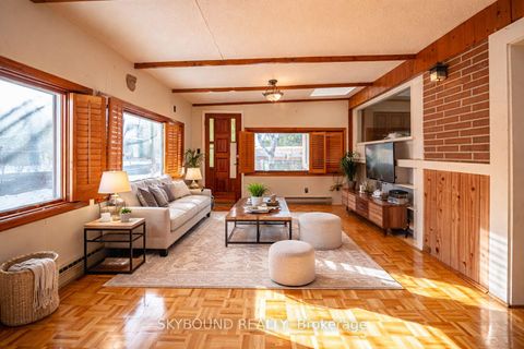 Photo 7 at 9 Caronport Crescent, Donalda, Toronto