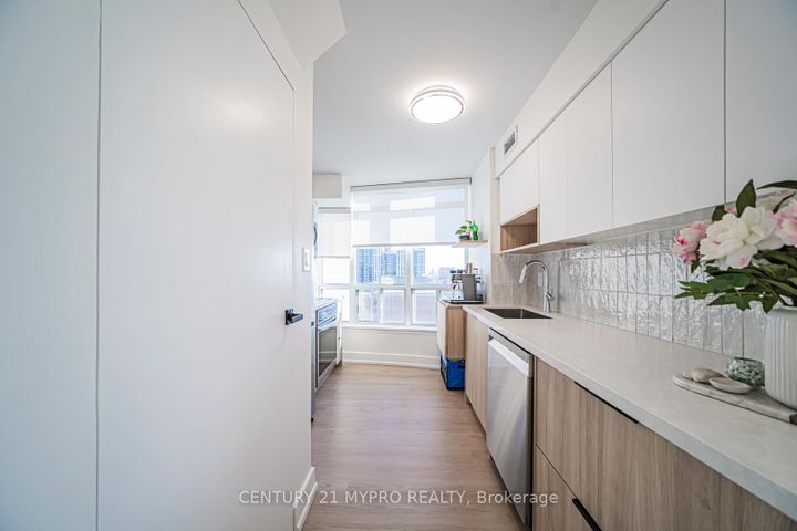 Photo 23 at 1506 - 233 Beecroft Road, Willowdale West, Toronto