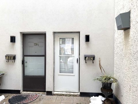 Photo 1 at 192 - 1055 Dundas Street E, Applewood, Mississauga