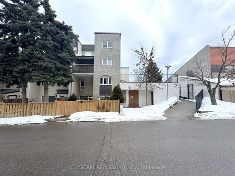 Photo 27 at 192 - 1055 Dundas Street E, Applewood, Mississauga