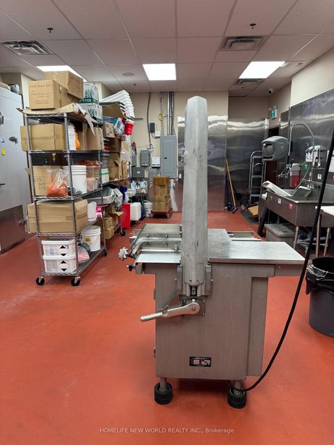 Photo 9 at 4107 - 21 Rexdale Boulevard, Etobicoke West Mall, Toronto