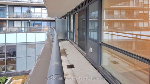 Photo 33 at 639 - 460 Adelaide Street E, Moss Park, Toronto