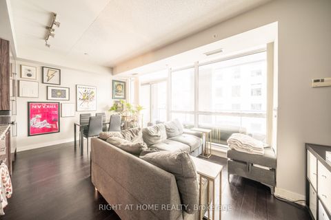 Photo 0 at 418 - 199 Richmond Street W, Waterfront Communities C1, Toronto